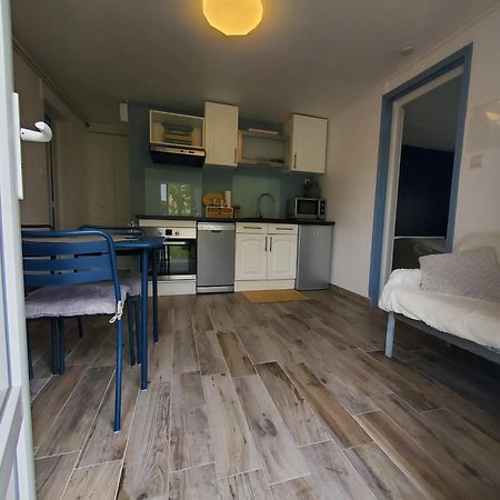 Appart 28M2 Avec Jardin Et Parking Prives, Chambre Separee Milhaud Exterior foto