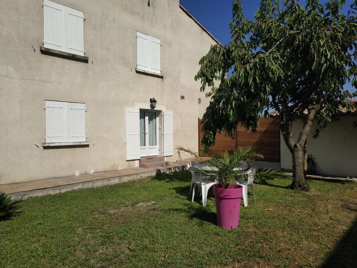 Appart 28M2 Avec Jardin Et Parking Prives, Chambre Separee Milhaud Exterior foto
